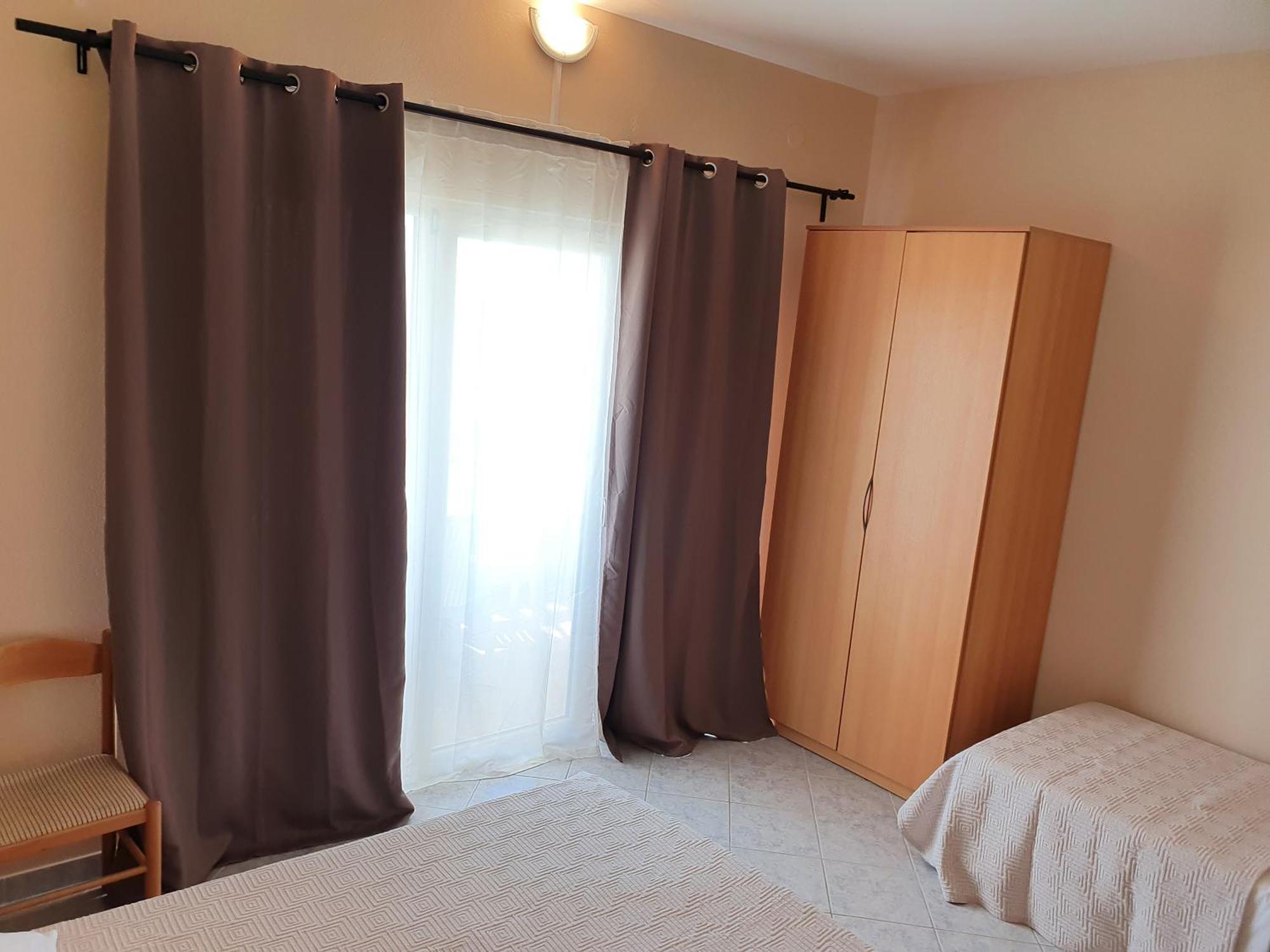 Sea View Apartments Nina Vrsi Luaran gambar
