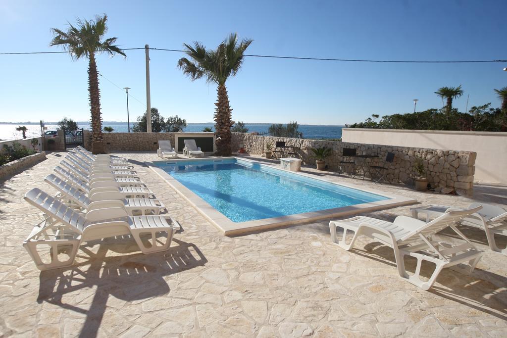 Sea View Apartments Nina Vrsi Luaran gambar
