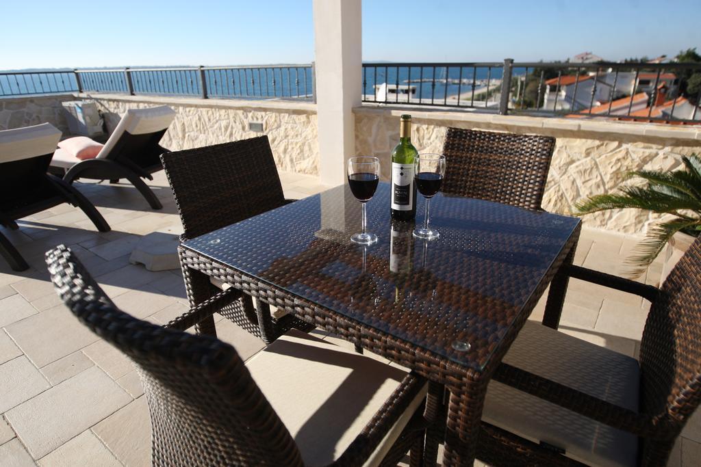 Sea View Apartments Nina Vrsi Luaran gambar